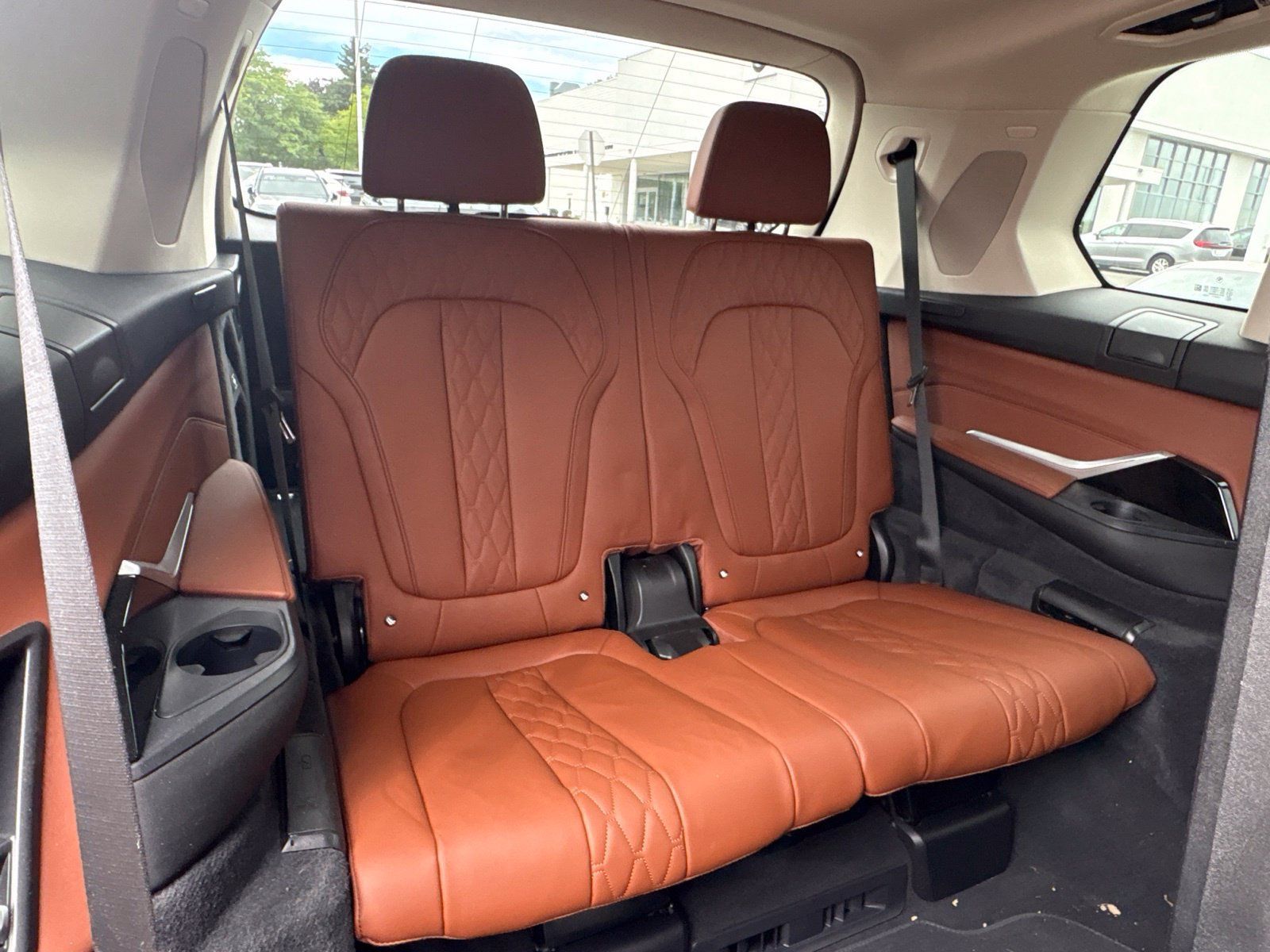 Certified 2025 BMW X7 xDrive40i w/ Premium Package AWD/4WD image 22