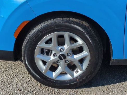 Used 2023 Kia Soul S FWD image 10