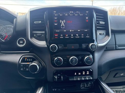 Used 2019 RAM 1500 Big Horn AWD/4WD image 34