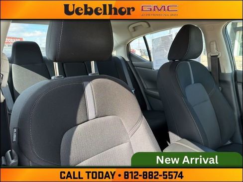 Used 2022 Nissan Sentra SV w/ Trunk Package image 4