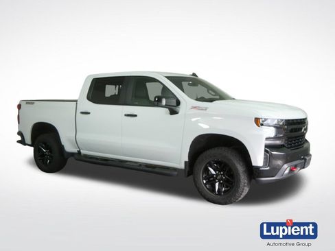 Used 2021 Chevrolet Silverado 1500 LT Trail Boss w/ Convenience Package II AWD/4WD image 1