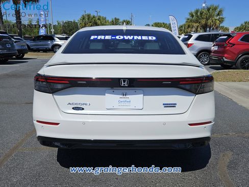 Certified 2023 Honda Accord Touring image 4