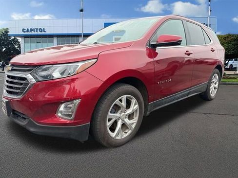 Used 2018 Chevrolet Equinox LT w/ Sun & Infotainment Package image 16