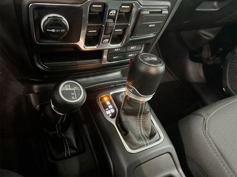 Used 2023 Jeep Wrangler Sahara w/ LED Lighting Group image 17