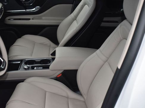 New 2026 Lincoln Corsair Grand Touring image 10