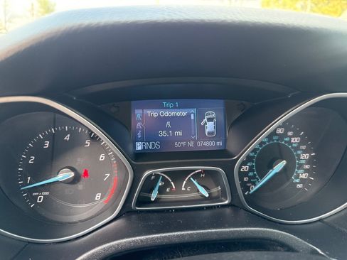 Used 2012 Ford Focus SE FWD image 14