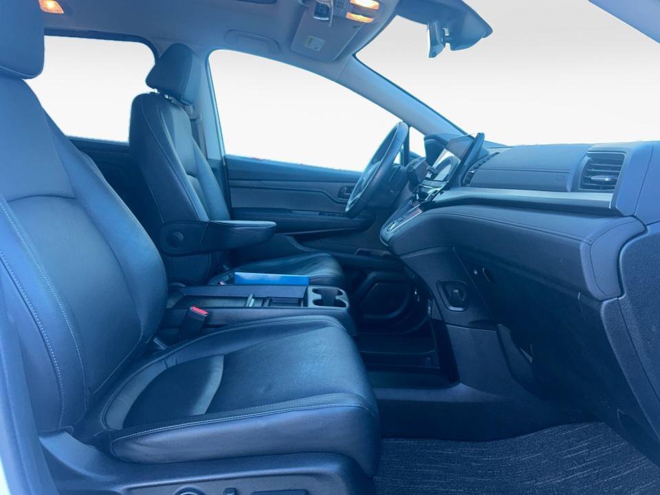 Certified 2024 Honda Odyssey EX-L image 32