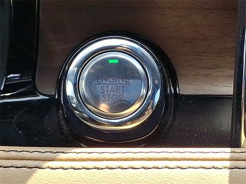 Certified 2022 Lincoln Corsair Reserve w/ Equipment Group 201A image 25