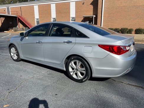Used 2013 Hyundai Sonata Limited image 5