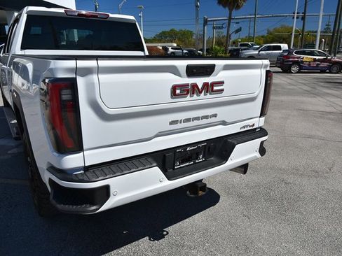 Certified 2024 GMC Sierra 2500 AT4 image 23