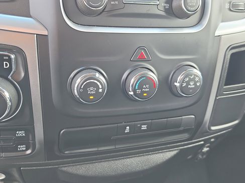 Used 2024 RAM 1500 Classic SLT AWD/4WD image 22