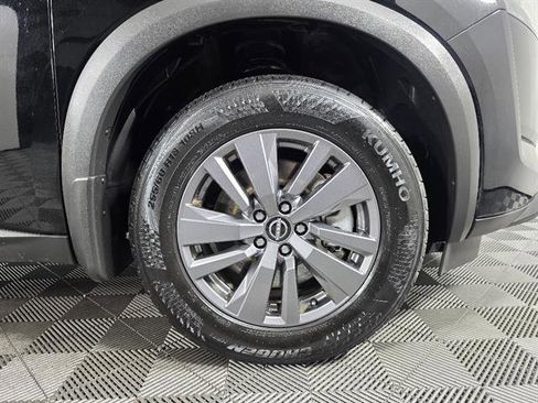 Used 2025 Nissan Pathfinder S w/ Cargo Package image 12