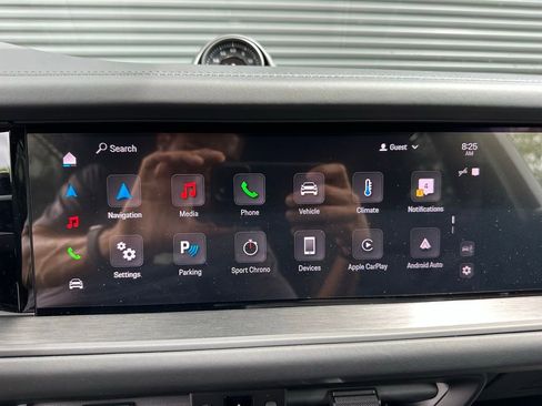 Used 2025 Porsche Cayenne GTS image 25