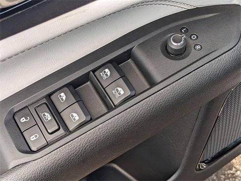 New 2024 Jeep Compass Limited w/ Sun and Sound Group image 19