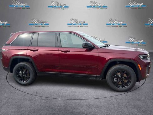 New 2026 Jeep Grand Cherokee Altitude AWD/4WD image 2