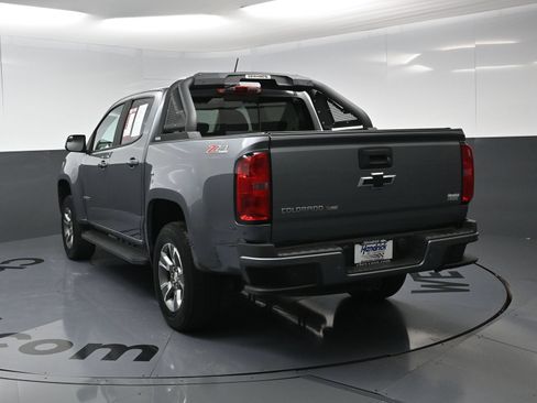 Used 2020 Chevrolet Colorado Z71 AWD/4WD image 9