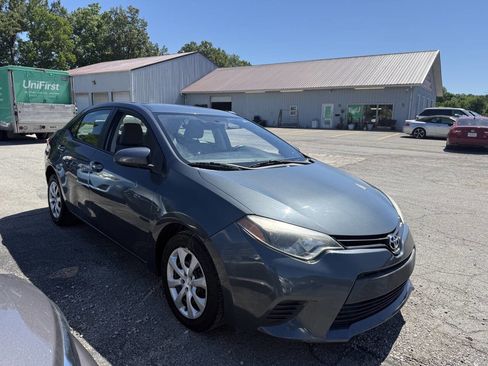 Used 2014 Toyota Corolla FWD image 5
