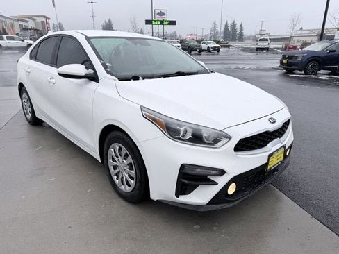 Used 2021 Kia Forte Sedan image 3