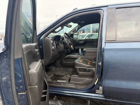 Used 2020 GMC Sierra 1500 AT4 w/ AT4 Premium Package image 4