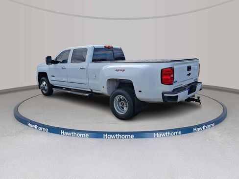 Used 2018 Chevrolet Silverado 3500 High Country w/ Duramax Plus Package image 4