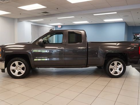 Used 2015 Chevrolet Silverado 1500 LS w/ Trailering Package AWD/4WD image 2