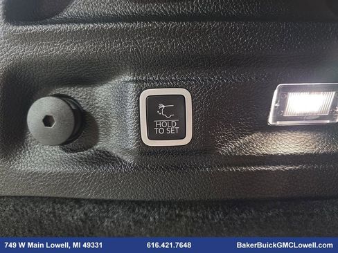 Used 2022 Jeep Grand Cherokee L Summit w/ Advanced Protech Group IV image 15