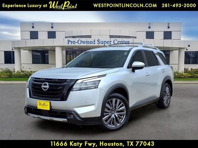 Used 2022 Nissan Pathfinder SL w/ SL Premium Package