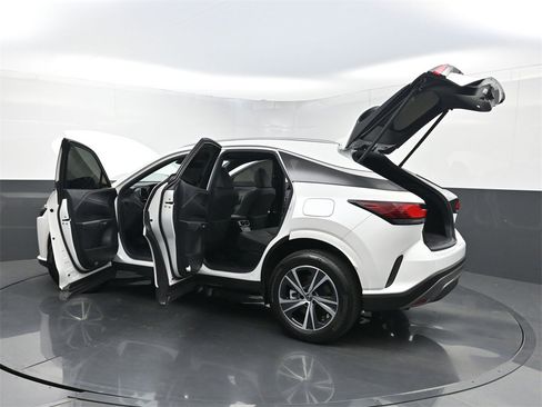 Used 2023 Lexus RX 350 Premium image 38