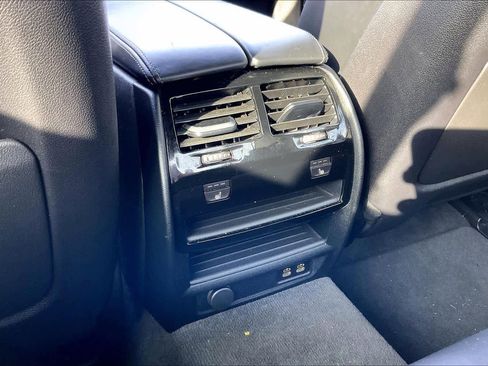 Used 2023 BMW 540i xDrive 540i xDrive w/ M Sport Package image 35