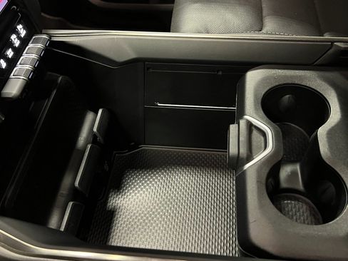 Used 2019 RAM 1500 Sport w/ Level 2 Equipment Group image 27