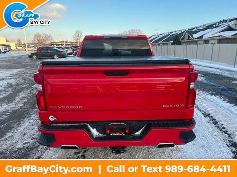 Used 2019 Chevrolet Silverado 1500 Custom image 4