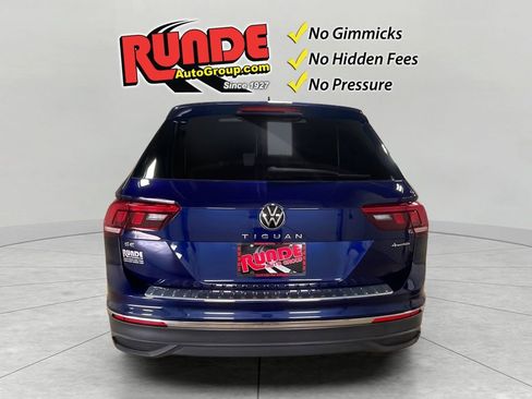 Used 2022 Volkswagen Tiguan SE image 4
