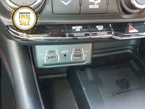 Used 2021 Dodge Durango R/T w/ Blacktop Package image 26