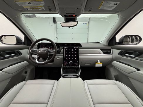 New 2027 GMC Terrain Denali w/ LPO, Floor Liner Package AWD/4WD image 3