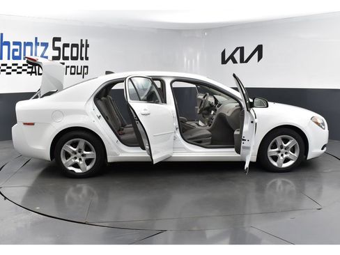 Used 2012 Chevrolet Malibu LS FWD image 28
