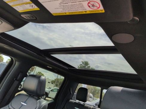 Certified 2025 Ford F250 Platinum w/ Tremor Off-Road Package AWD/4WD image 20