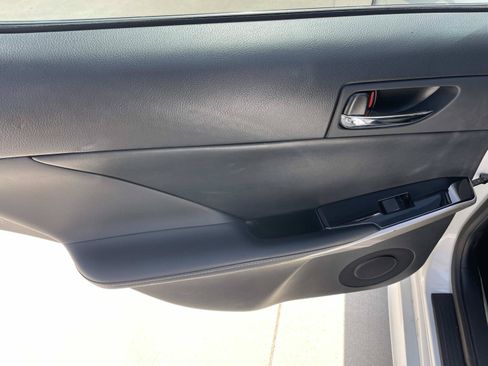 Used 2015 Lexus IS 250 RWD image 18