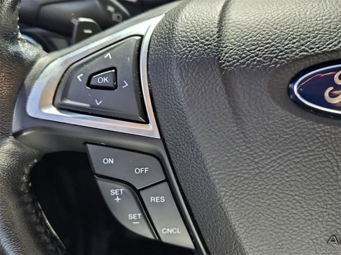 Used 2017 Ford Edge SEL w/ Equipment Group 201A image 25