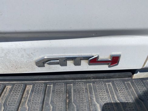 Used 2024 GMC Sierra 2500 AT4 w/ AT4 Premium Plus Package image 7