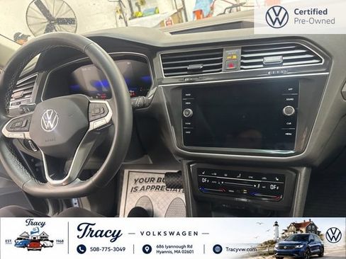 Certified 2023 Volkswagen Tiguan SE w/ Panoramic Sunroof Package AWD/4WD image 12