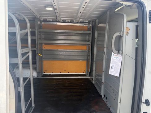 Used 2020 Nissan NV 2500 SV w/ Navigation Package image 19