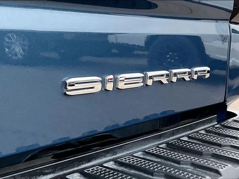 Used 2024 GMC Sierra 1500 Denali w/ Technology Package image 10