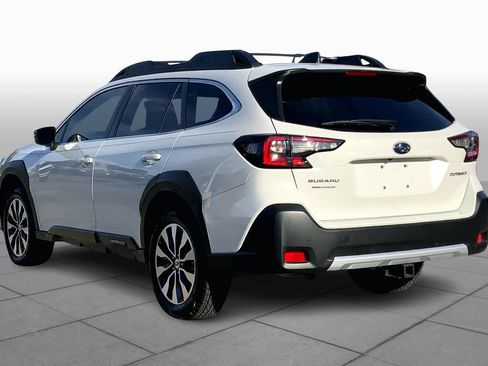 Used 2024 Subaru Outback Limited image 11