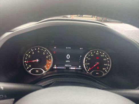 Used 2015 Jeep Renegade Trailhawk image 24