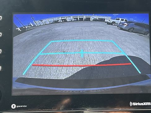 Used 2024 Toyota Camry SE image 18