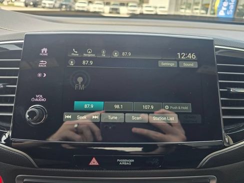 Used 2022 Honda Passport TrailSport image 22