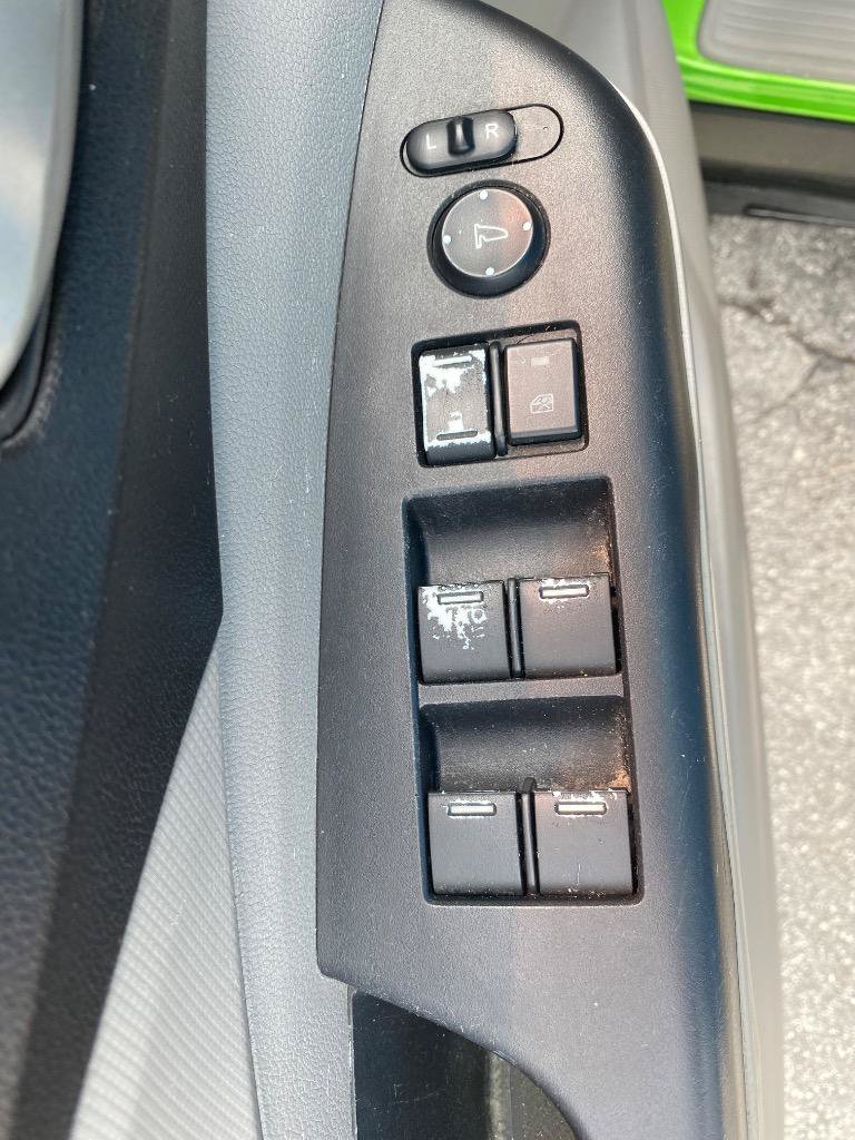 Used 2014 Honda CR-V LX image 32