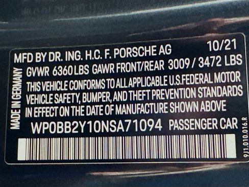 Used 2022 Porsche Taycan 4S image 36