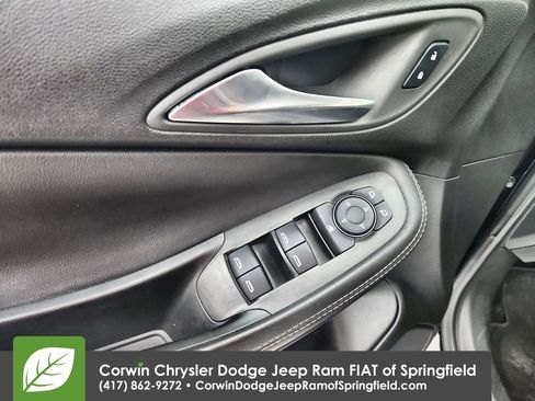 Used 2024 Buick Encore GX Sport Touring image 21