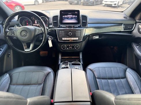 Used 2018 Mercedes-Benz GLE 350 w/ Premium 1 Package image 17